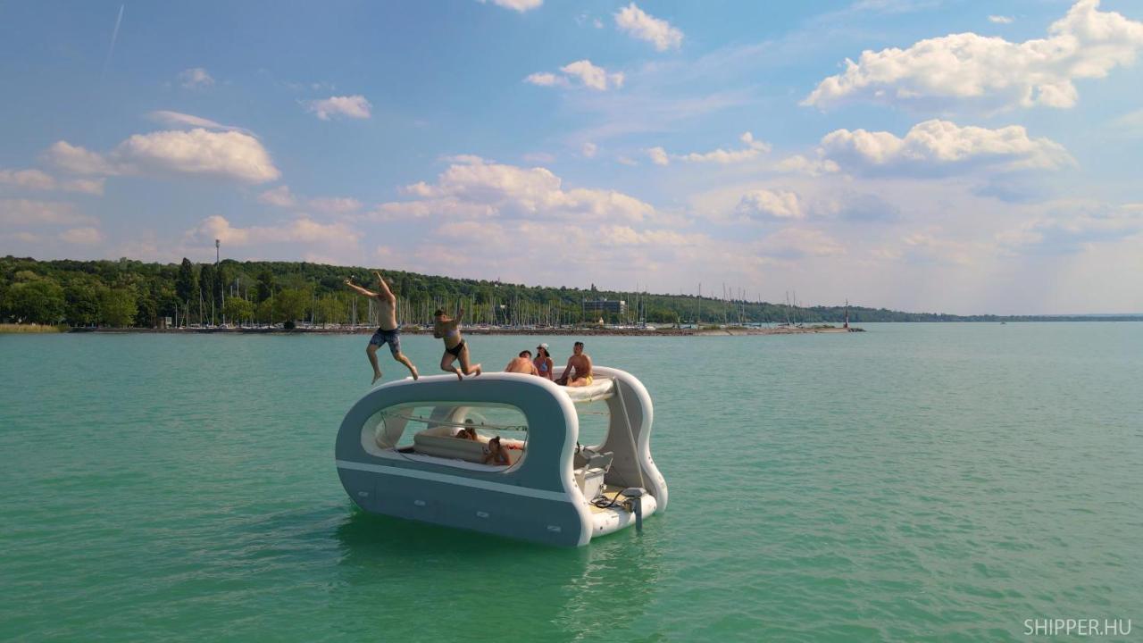 Royal Mediterran Siófok Exteriör bild