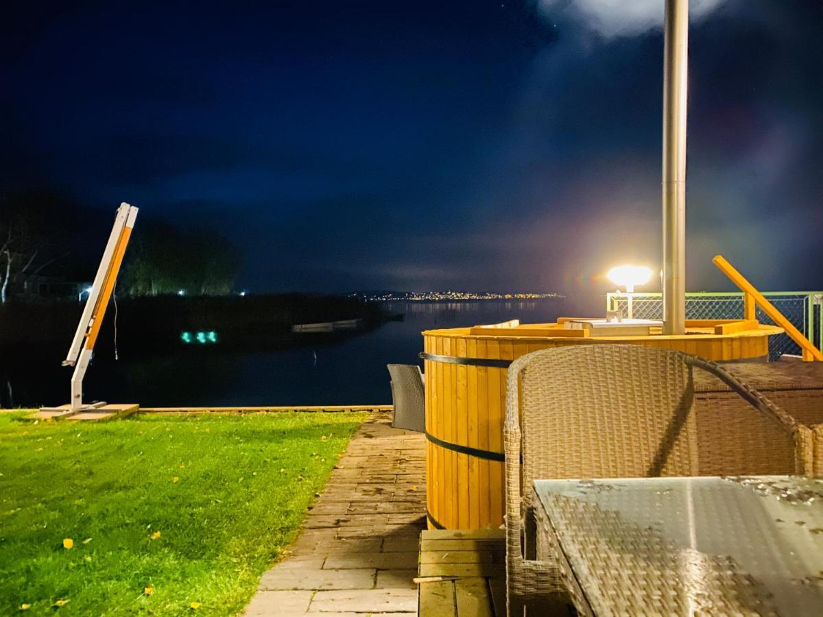 Royal Mediterran Siófok Exteriör bild